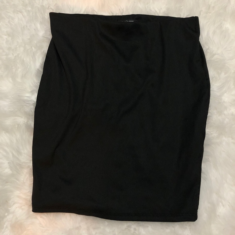 Black Ribbed Fashion Nova Skirt
